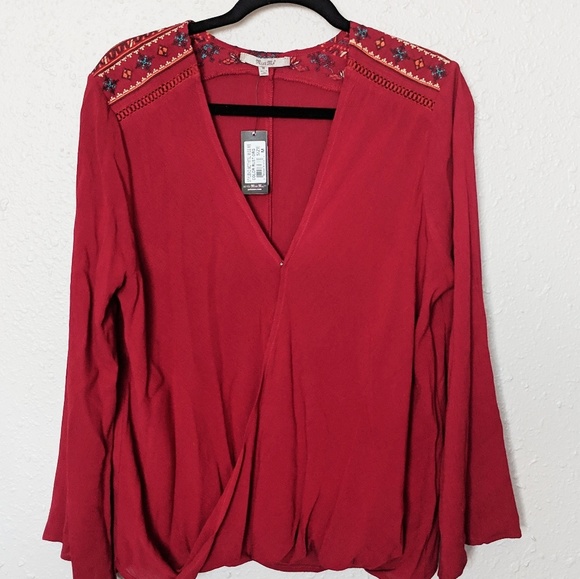 Miss Me wrap top - Picture 1 of 4